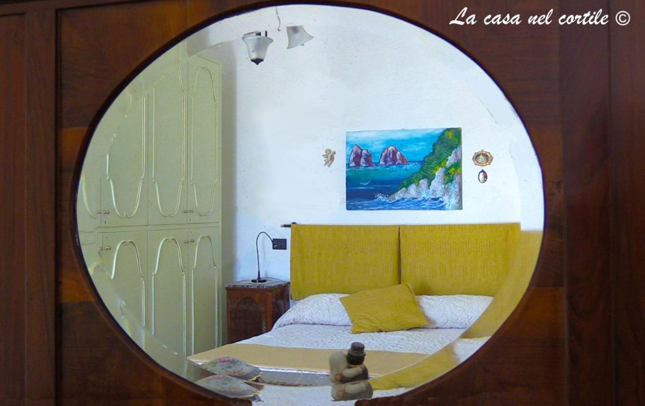 La Casa Nel Cortile Acomodação com café da manhã Vico Equense Exterior foto